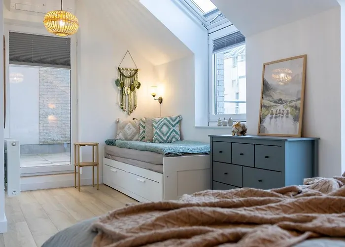 White Wool Siglany, Magiczny Horyzont فيسلا