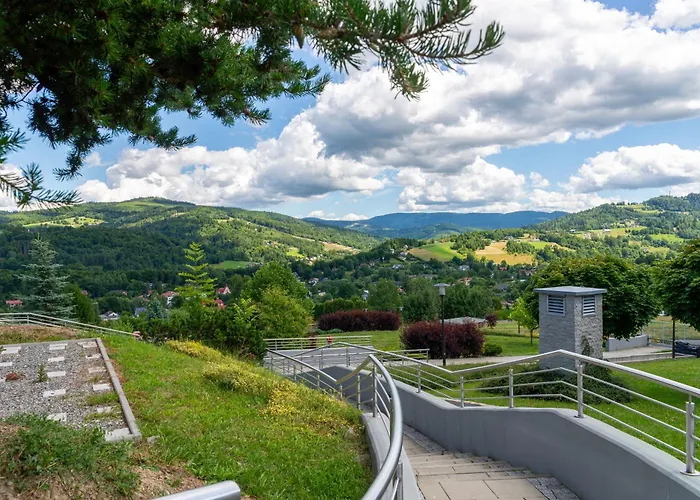 White Wool Siglany, Magiczny Horyzont * فيسلا